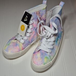 Art Class Tee Sneakers